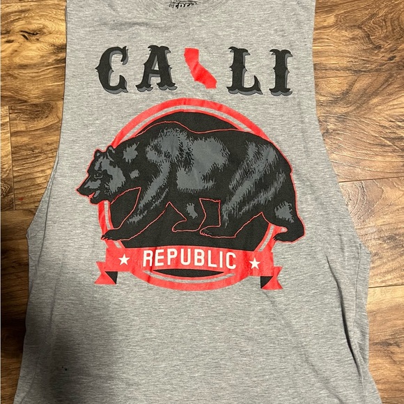 Gray Cali Republic Tank Top - Picture 1 of 3